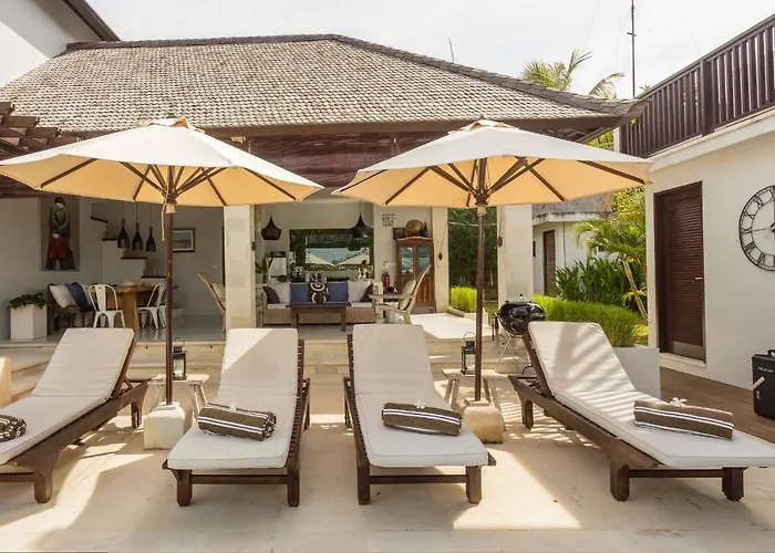 Villa Lumi *